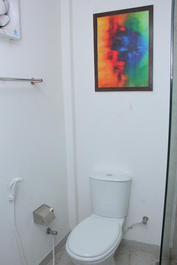 Hotel Zakaria International Dhaka Buitenkant foto