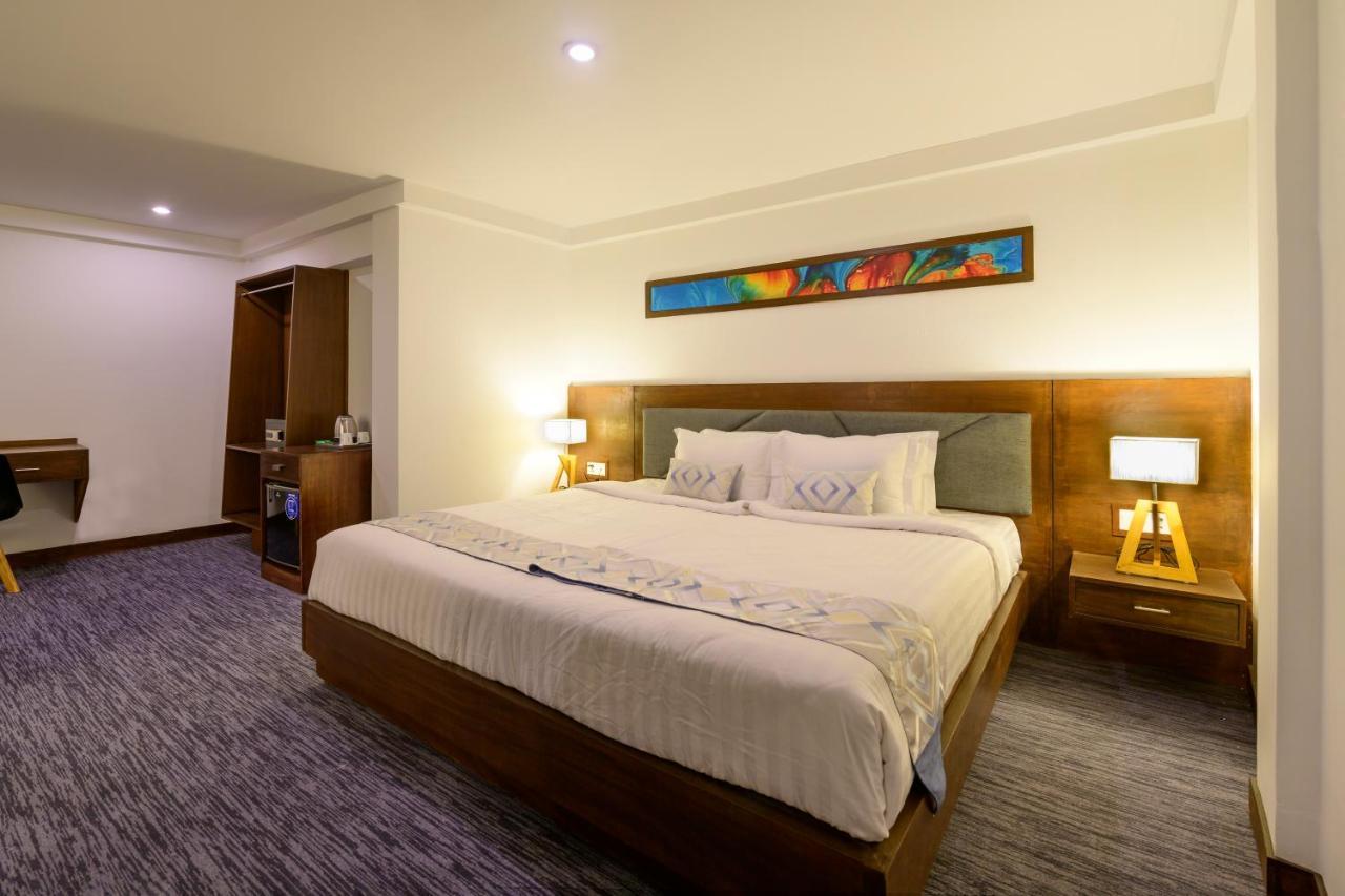 Hotel Zakaria International Dhaka Buitenkant foto