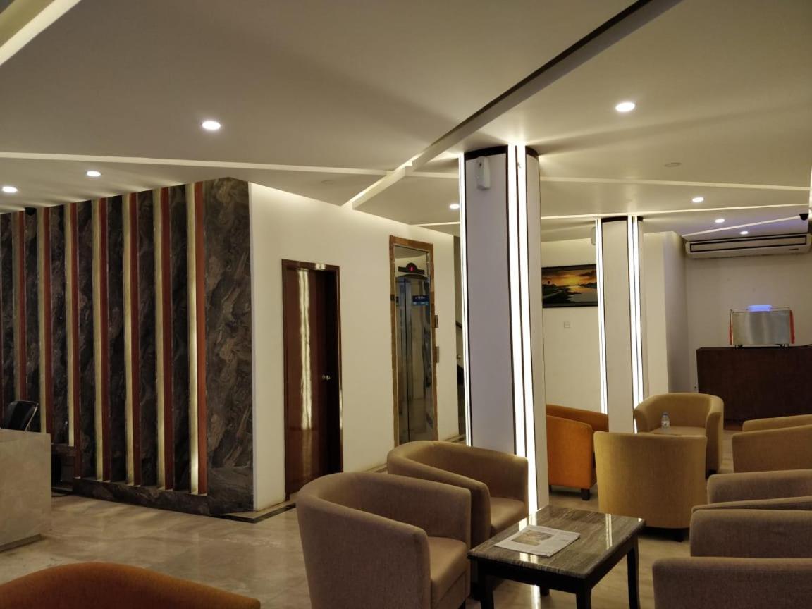 Hotel Zakaria International Dhaka Buitenkant foto